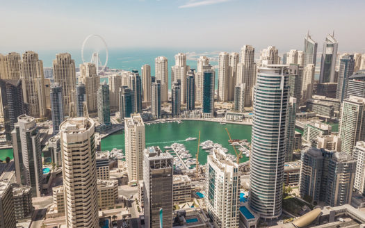 Dubai real estate climbs in 2021